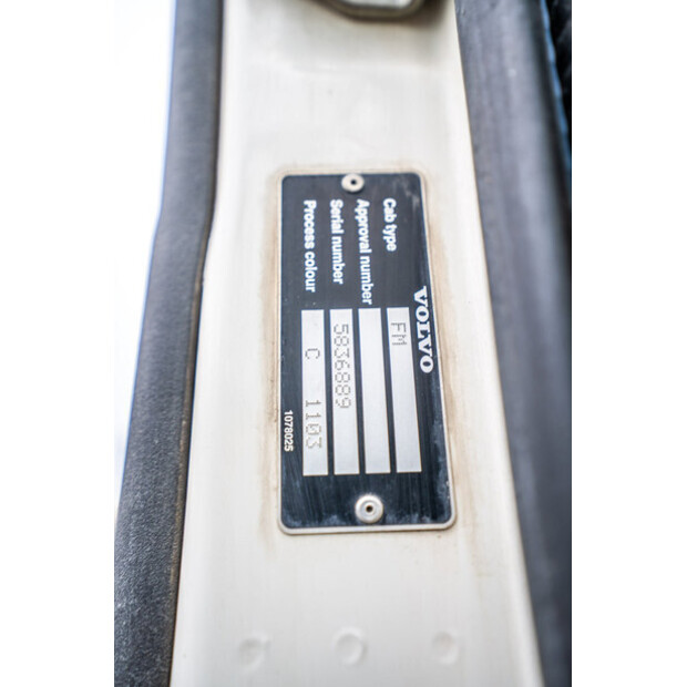 2017 Volvo FMX 460-44120536