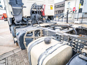 2017-volvo-fmx-460-1391775-44120537