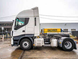 2016-iveco-stralis-460-1391778-44120598