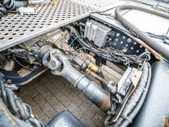 2016-iveco-stralis-460-1391778-44120602