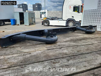 2008-renault-premium-370-1311689-44120605