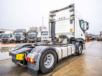 2016-iveco-stralis-460-1391778-44120606