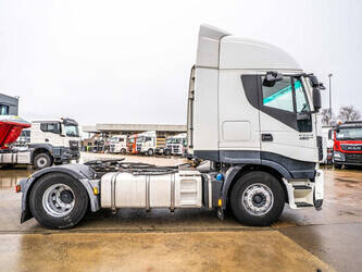 2016-iveco-stralis-460-1391778-44120607