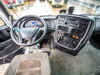 2016-iveco-stralis-460-1391778-44120609