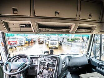 2016-iveco-stralis-460-1391778-44120610