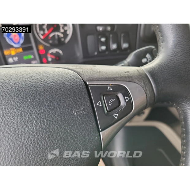 2015 Scania R490-44120730