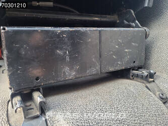 2009-renault-premium-410-1385569-44120901