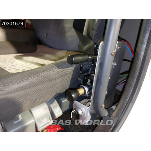 2010 Renault Kerax 520-44121044