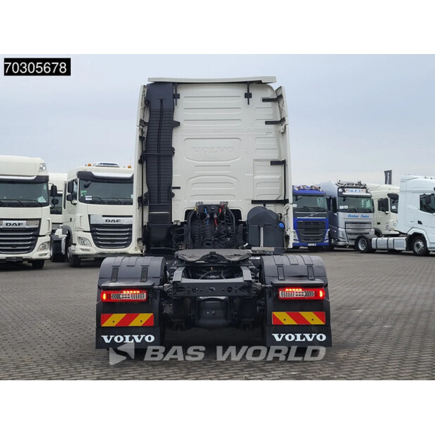 2022 فولفو FH 460-44121138