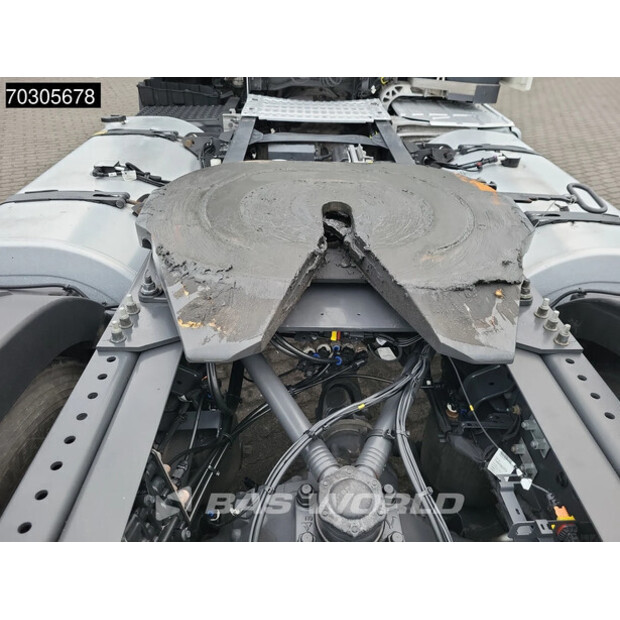 2022 فولفو FH 460-44121139