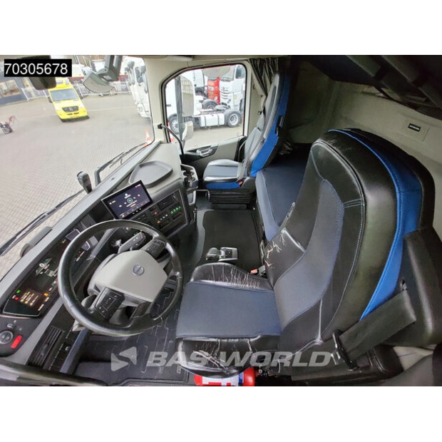 2022 فولفو FH 460-44121147