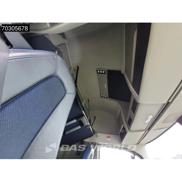 2022 فولفو FH 460-44121149