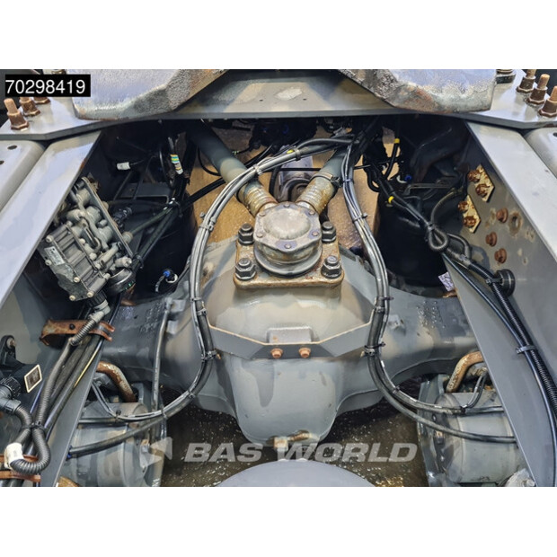 2016 فولفو FM 410-44121173