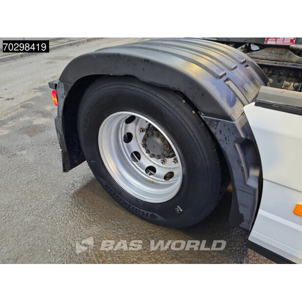 2016 فولفو FM 410-44121175