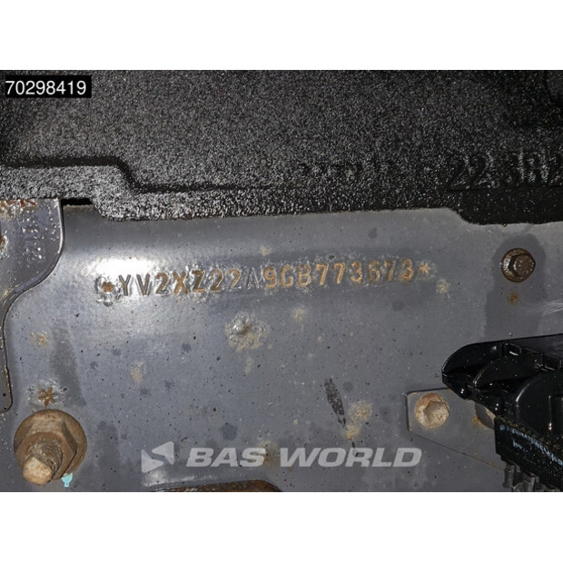 2016 فولفو FM 410-44121188