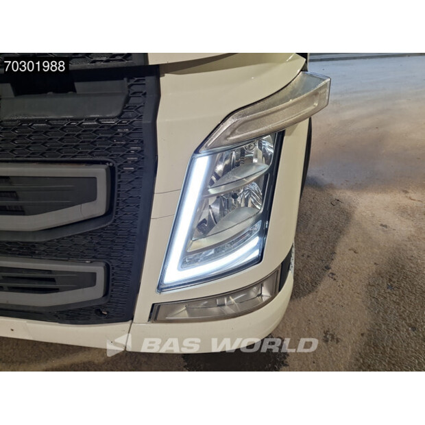 2016 فولفو FH500-44121657