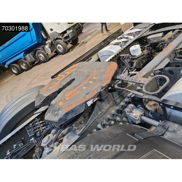 2016 فولفو FH500-44121665