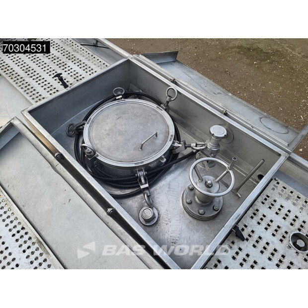 2004 بارسيسا D-2713-44121693