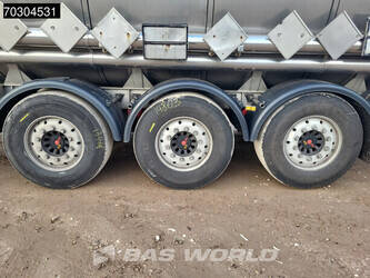 2004-parcisa-d-2713-44121697