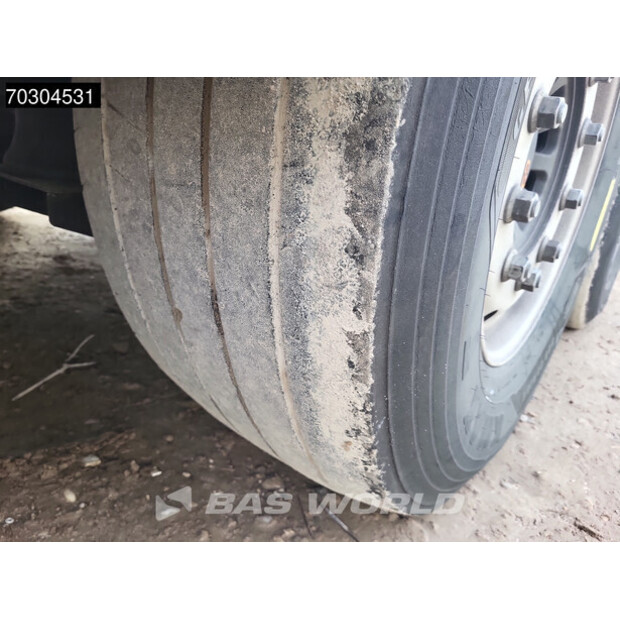 2004 بارسيسا D-2713-44121702