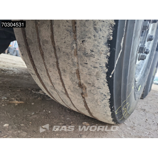 2004 بارسيسا D-2713-44121703