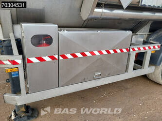 2004-parcisa-d-2713-44121709