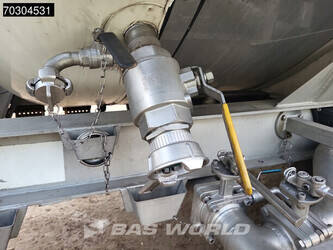 2004-parcisa-d-2713-44121711