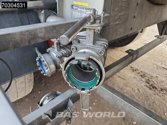 2004-parcisa-d-2713-44121714