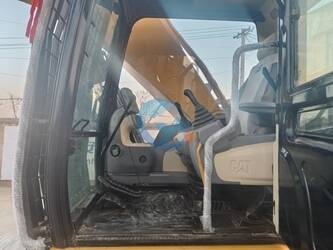 caterpillar-330d2-1088893-44128472