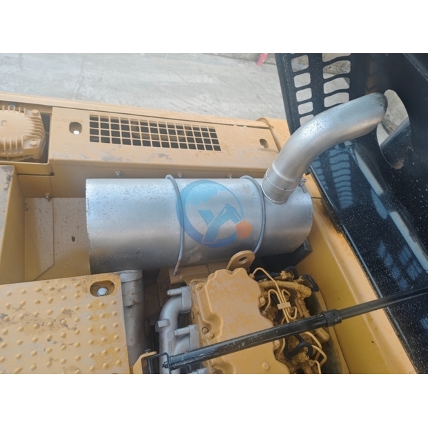 Caterpillar 330D2-44128479