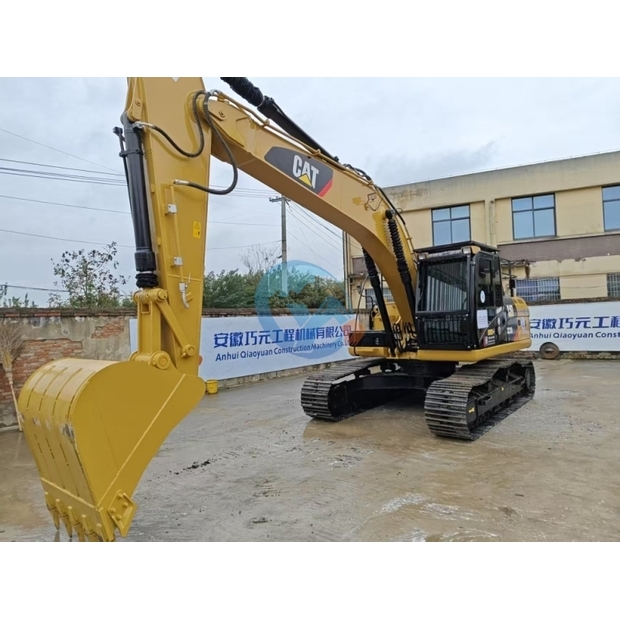 Caterpillar 323D-44128559