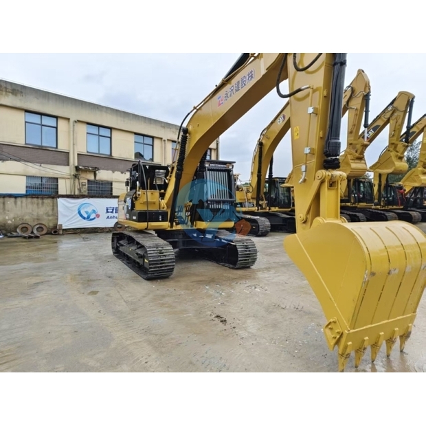 Caterpillar 323D-44128561