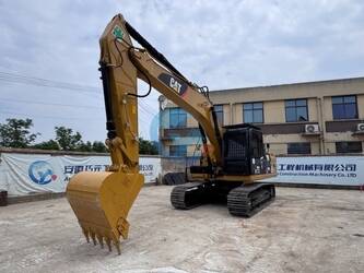 caterpillar-320d-1088904-44128592