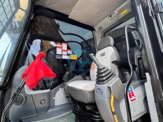 caterpillar-320d-1088904-44128596