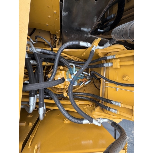 Caterpillar 320D-44128601