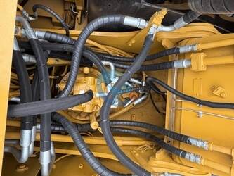 caterpillar-320d-1088904-44128601