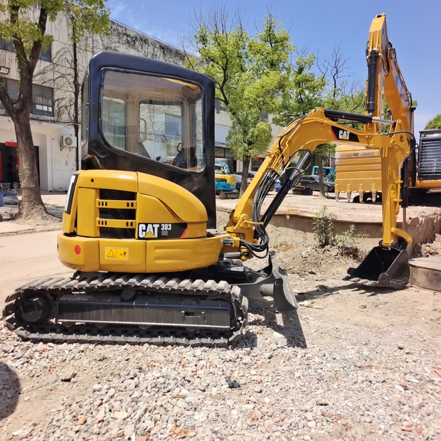 2023 Caterpillar 303CR-44134346