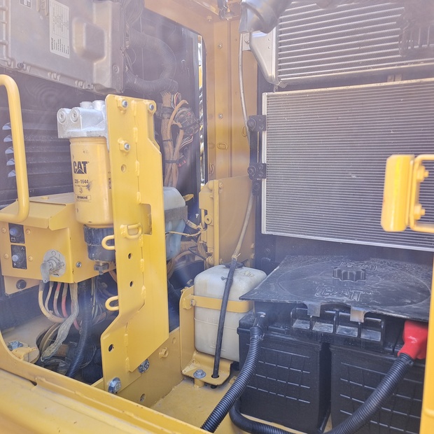 2023 Caterpillar 312D2GC-44135182