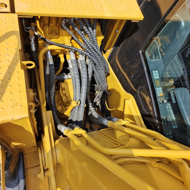 2023 Caterpillar 312D2GC-44135188