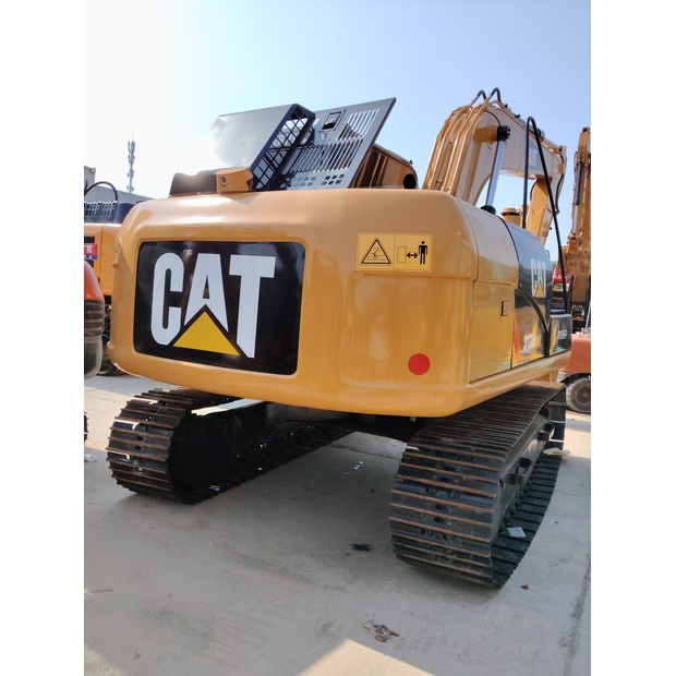 2023 Caterpillar 313D2GC-44136041