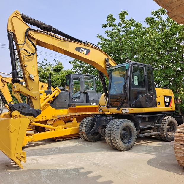 2023 Caterpillar 315D-44136371