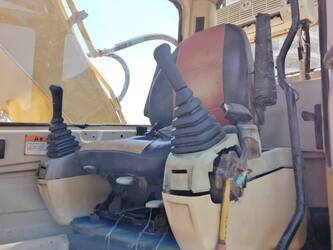 2023-caterpillar-320bl-1391894-44136533