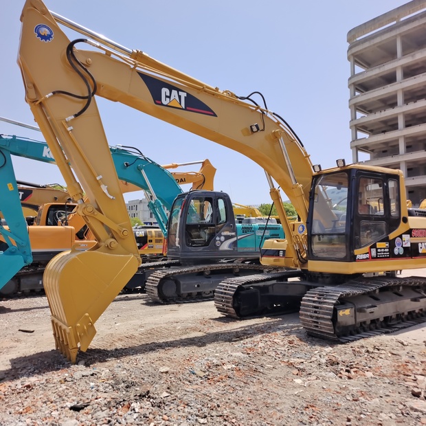 2023 Caterpillar 320BL-44136534