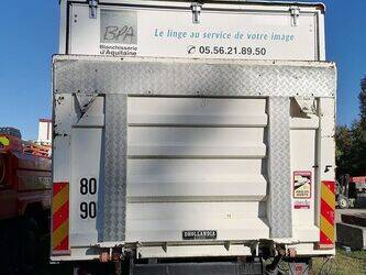 2011-renault-midlum-1391907-44136693