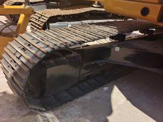 2023-caterpillar-320-1391940-44136864