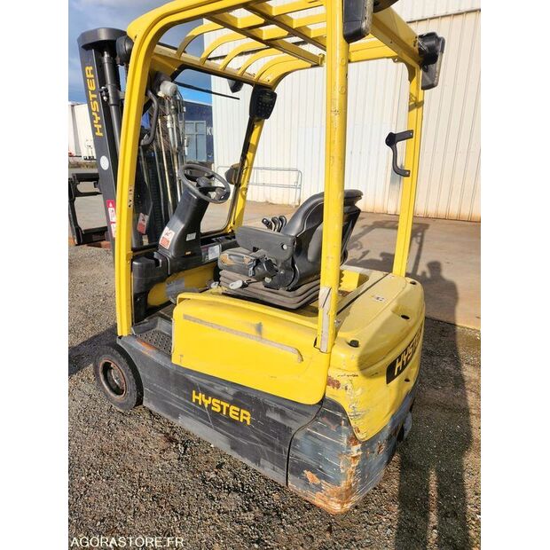 2010 Hyster J1.8XNT-44137015