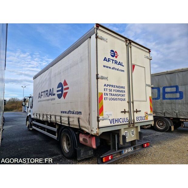 2010 رينو Midlum-44137153