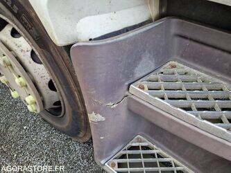 2010-renault-midlum-1391949-44137162