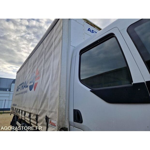 2010 رينو Midlum-44137167