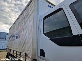 2010-renault-midlum-1391949-44137167